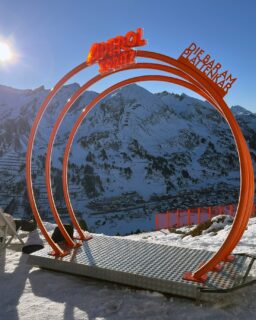 Aperol Arch revolvers